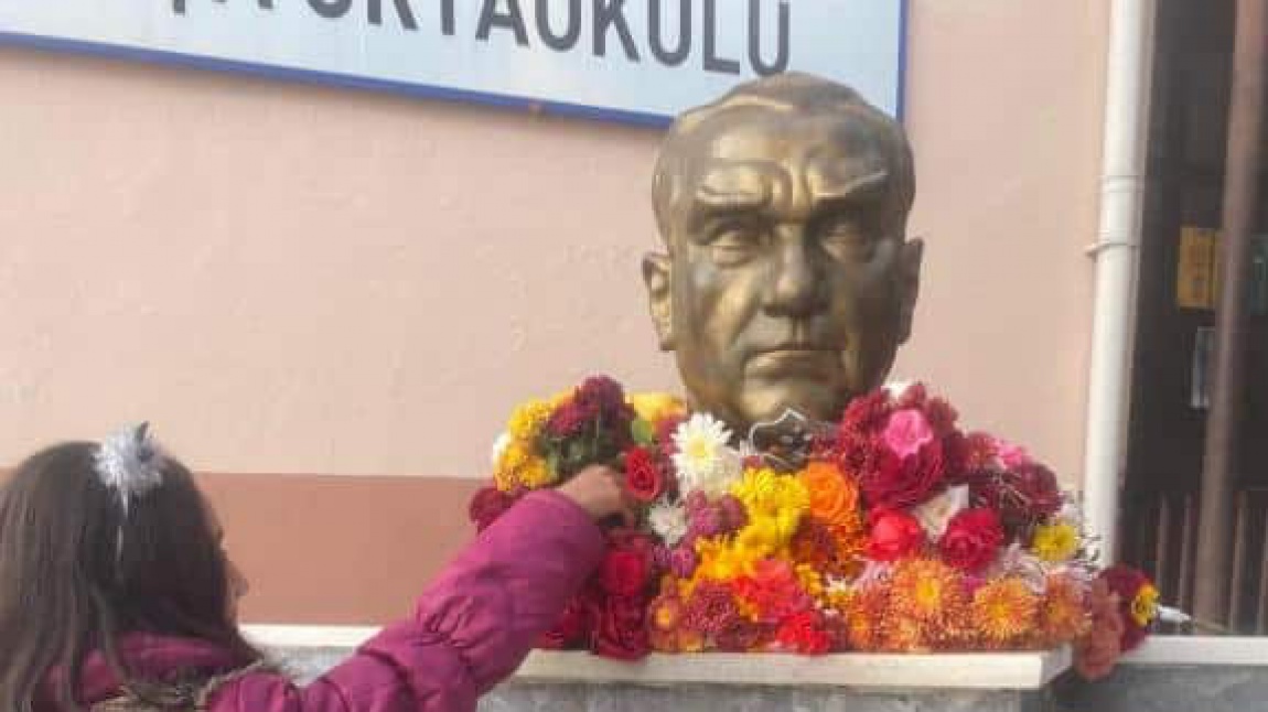 Ulu Önderimiz Mustafa Kemal ATATÜRK'ü Sonsuzluğa Uğurladığımız Günün 84. Yıl Dönümünde Özlemle Anıyoruz...